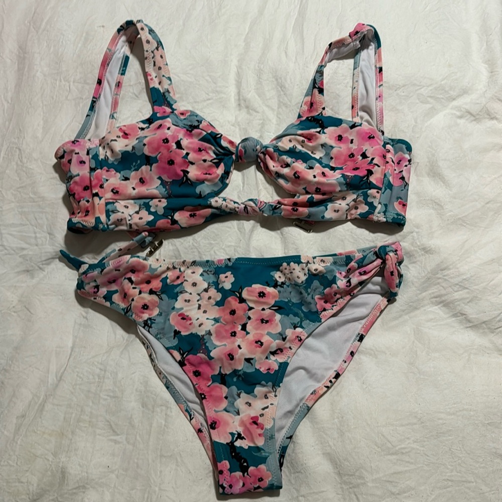 Floral bikini